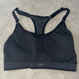 Victoria’s Secret VSX Padded Sports Bra Med